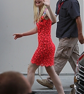 Filename=candids_arrivingcomiccon002.jpg
Filesize=1735KiB
Dimensions=2400x3600
Date added=Jul 30, 2014 candids_arrivingcomiccon002.jpg