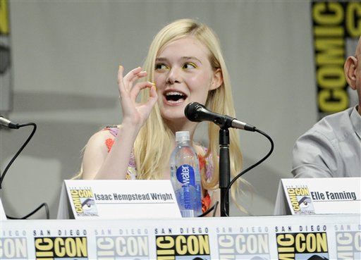events_comicconboxtrollspanel065.jpg