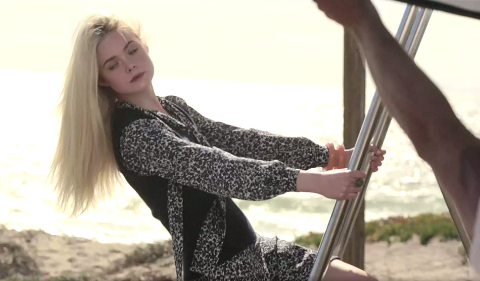 ellefanning_gingerrosa_1296.jpg
