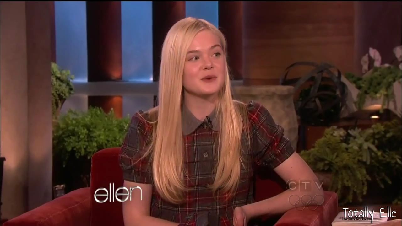interviews_theellendegeneresshow2012Screencaps0131.jpg
