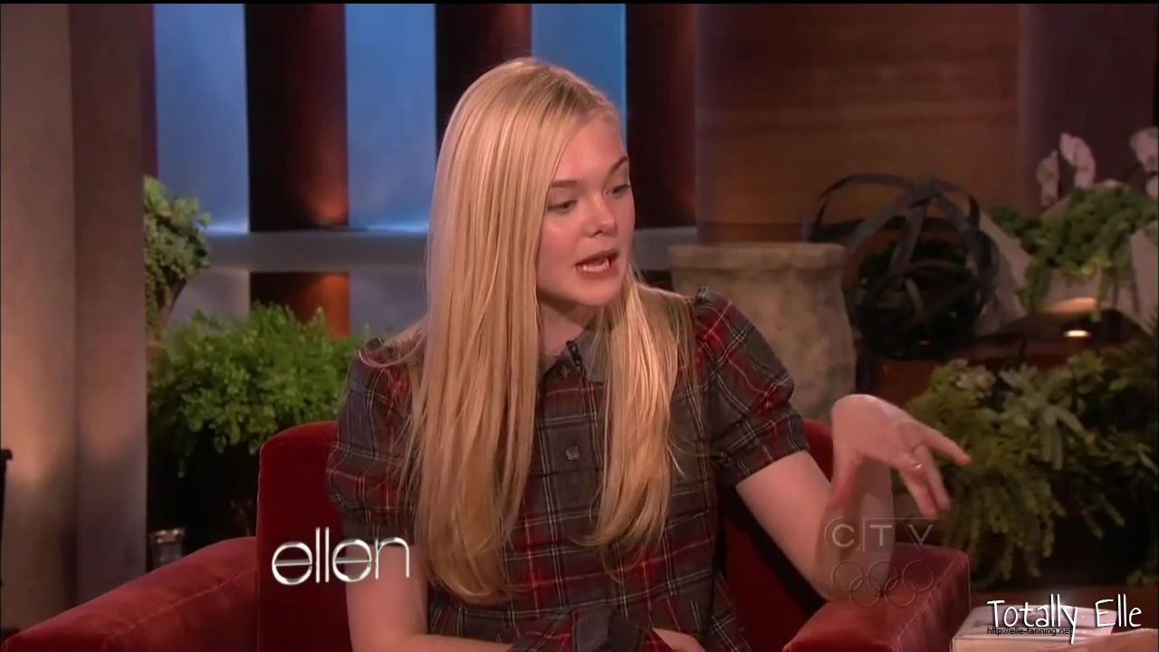 interviews_theellendegeneresshow2012Screencaps0142.jpg