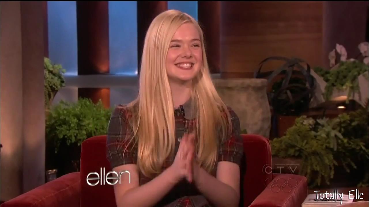 interviews_theellendegeneresshow2012Screencaps0160.jpg
