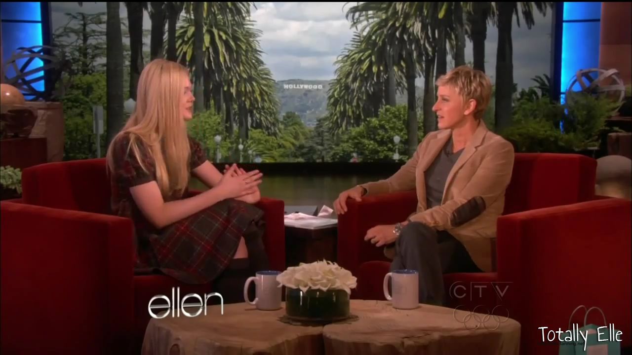 interviews_theellendegeneresshow2012Screencaps0165.jpg