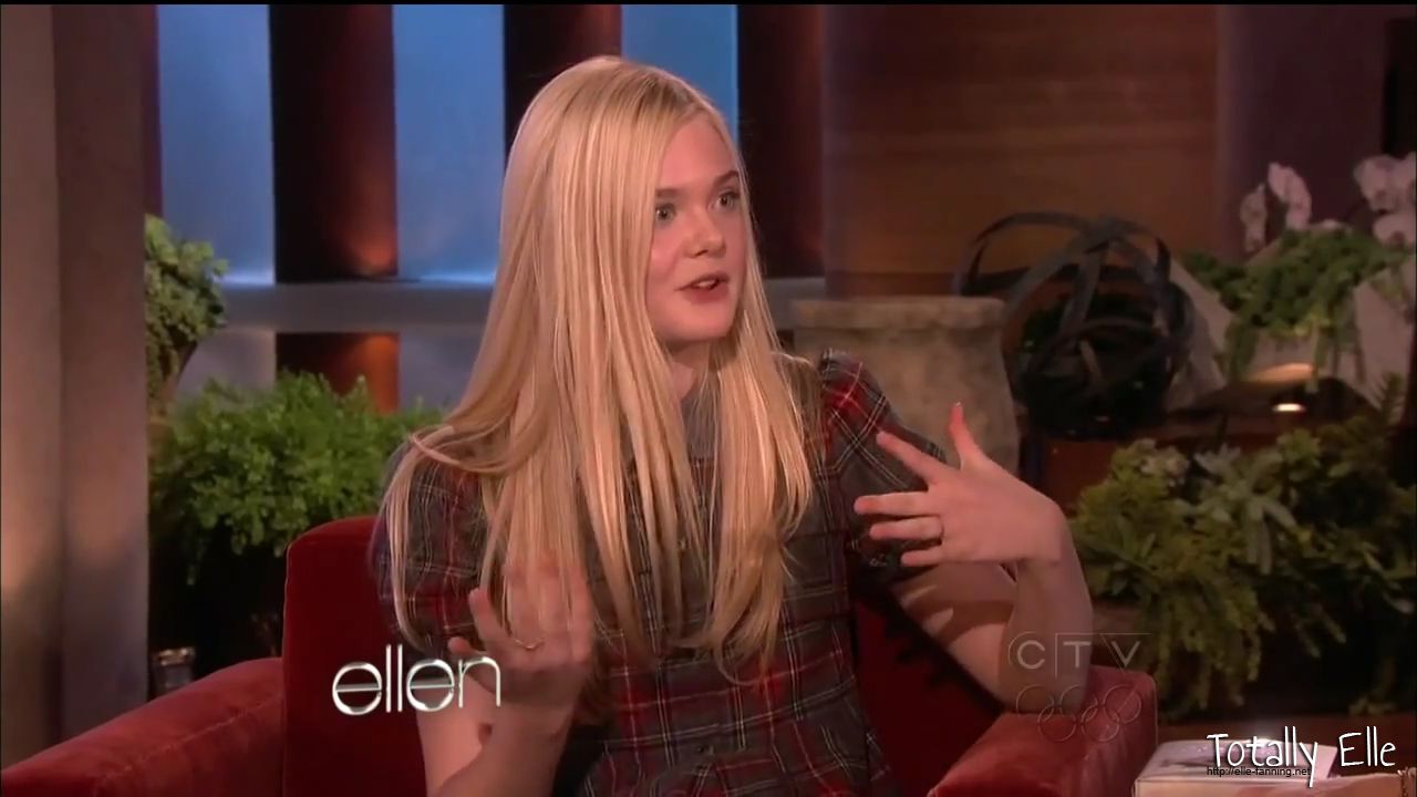 interviews_theellendegeneresshow2012Screencaps0180.jpg