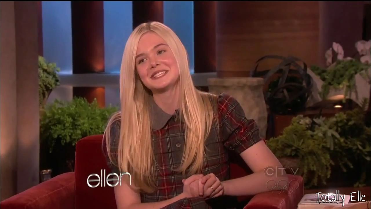 interviews_theellendegeneresshow2012Screencaps0217.jpg