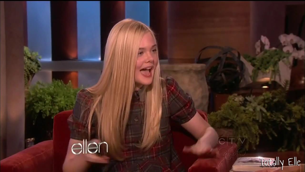 interviews_theellendegeneresshow2012Screencaps0332.jpg