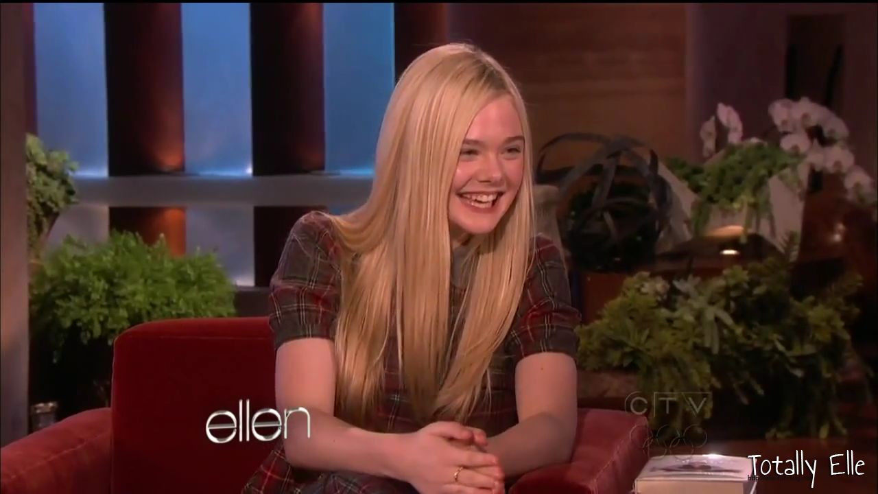 interviews_theellendegeneresshow2012Screencaps0375.jpg