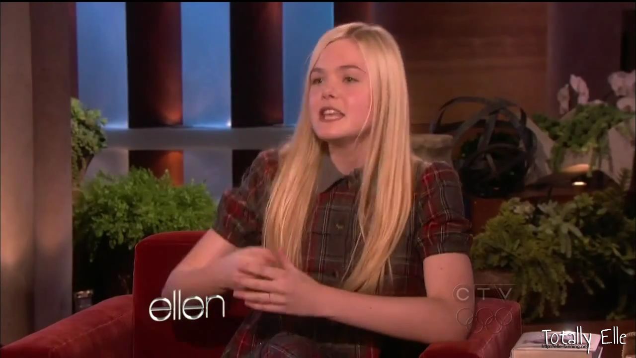 interviews_theellendegeneresshow2012Screencaps0437.jpg