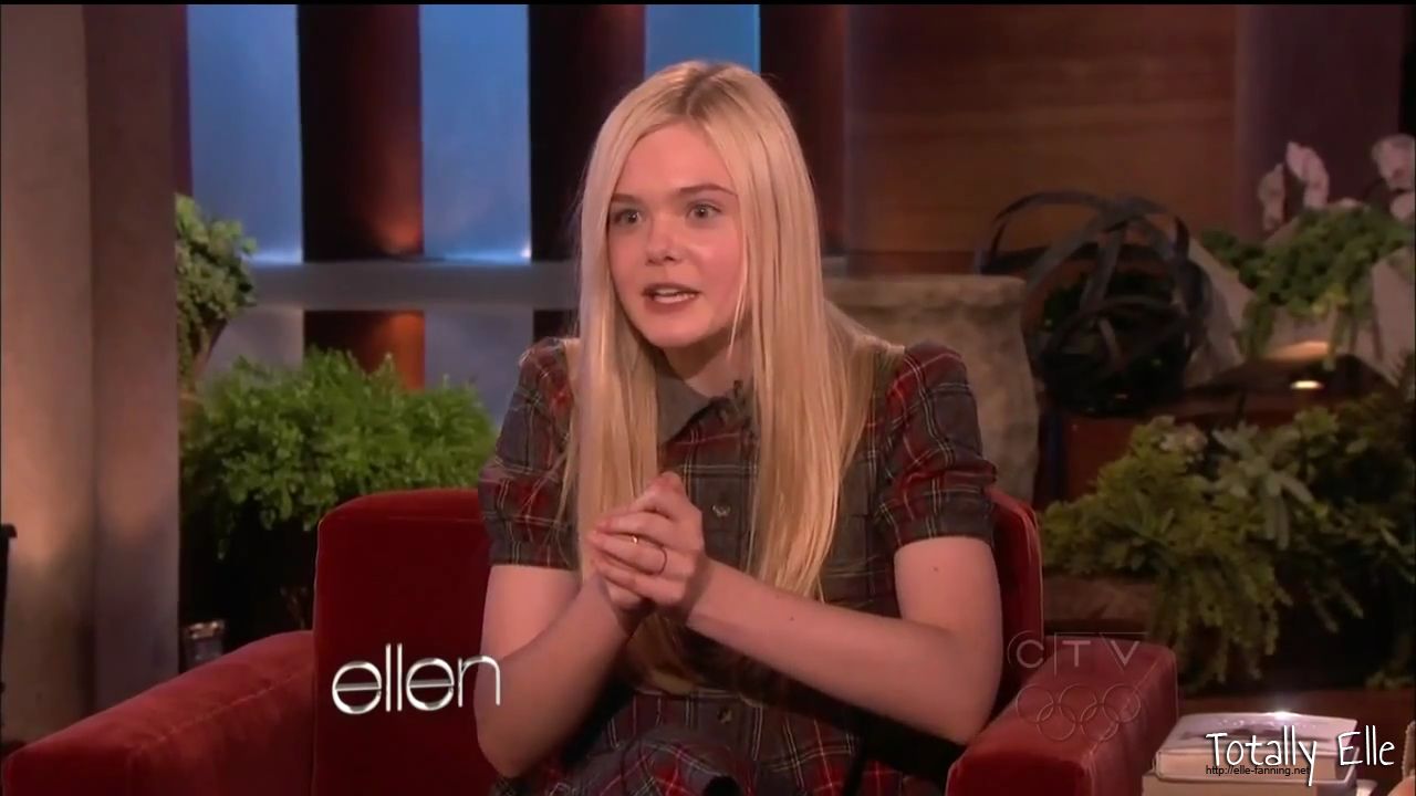 interviews_theellendegeneresshow2012Screencaps0471.jpg