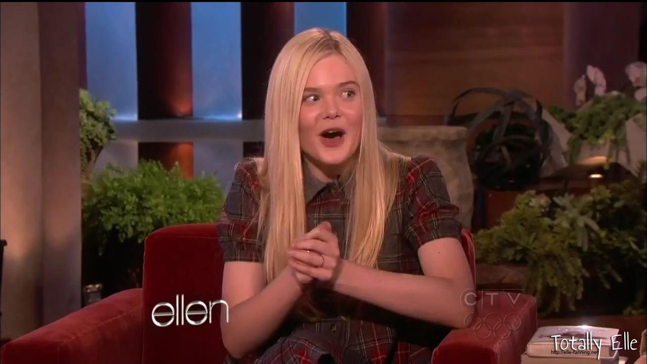 interviews_theellendegeneresshow2012Screencaps0474.jpg