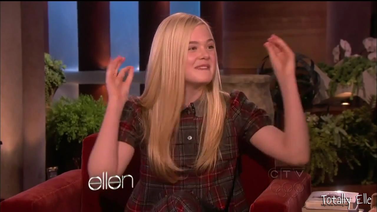 interviews_theellendegeneresshow2012Screencaps0488.jpg
