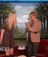 interviews_theellendegeneresshow2012Screencaps0061.jpg