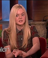 interviews_theellendegeneresshow2012Screencaps0172.jpg