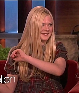 interviews_theellendegeneresshow2012Screencaps0203.jpg