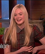 interviews_theellendegeneresshow2012Screencaps0208.jpg