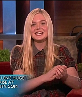 interviews_theellendegeneresshow2012Screencaps0309.jpg