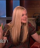 interviews_theellendegeneresshow2012Screencaps0329.jpg