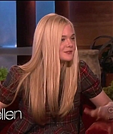 interviews_theellendegeneresshow2012Screencaps0330.jpg