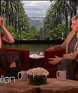 interviews_theellendegeneresshow2012Screencaps0400.jpg