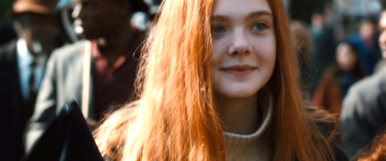 ellefanning_gingerrosa_1715.jpg