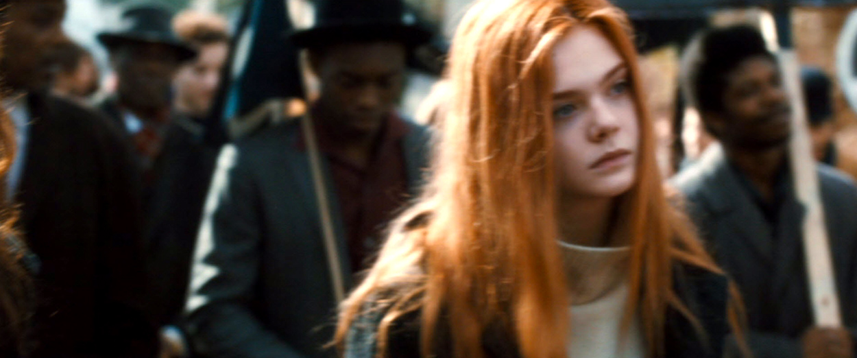 ellefanning_gingerrosa_1752.jpg