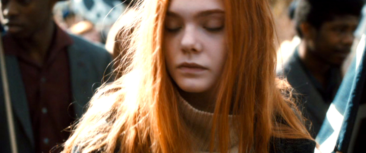 ellefanning_gingerrosa_1758.jpg