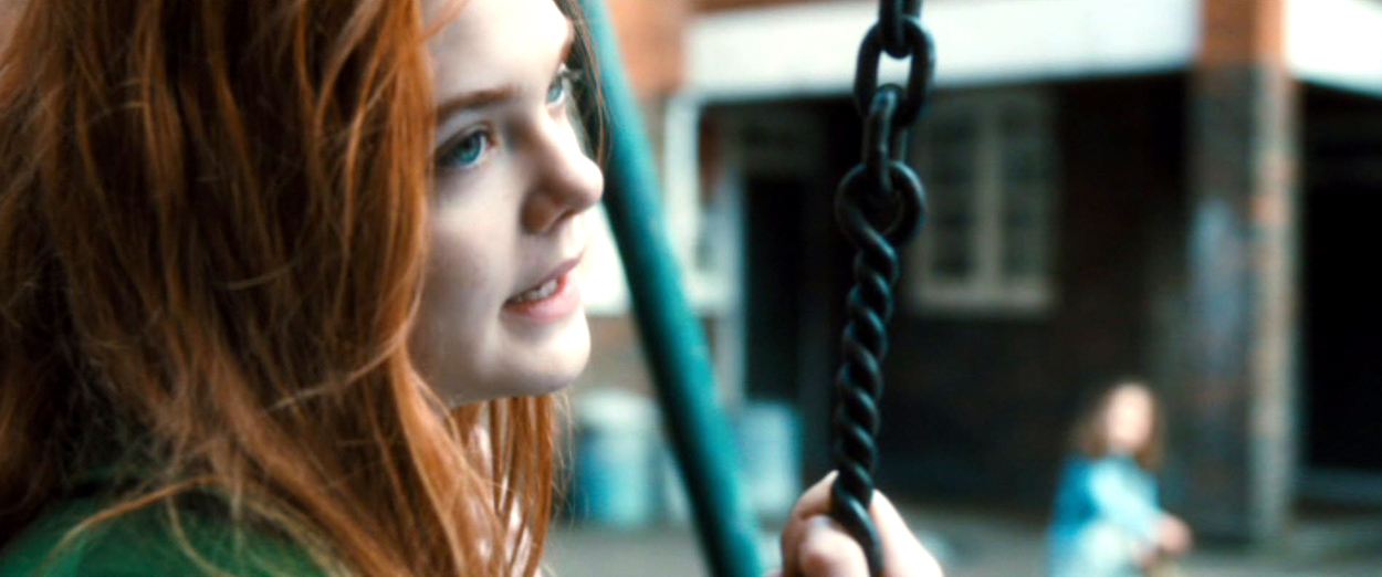 ellefanning_gingerrosa_2105.jpg