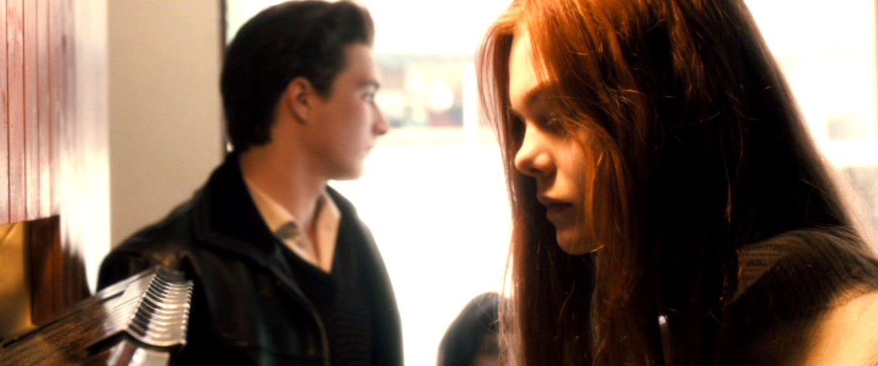 ellefanning_gingerrosa_2515.jpg
