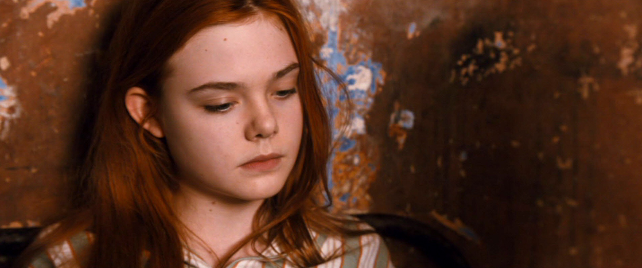 ellefanning_gingerrosa_3975.jpg
