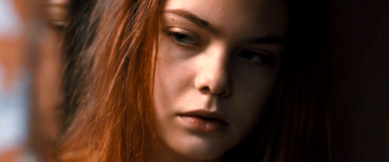 ellefanning_gingerrosa_4127.jpg