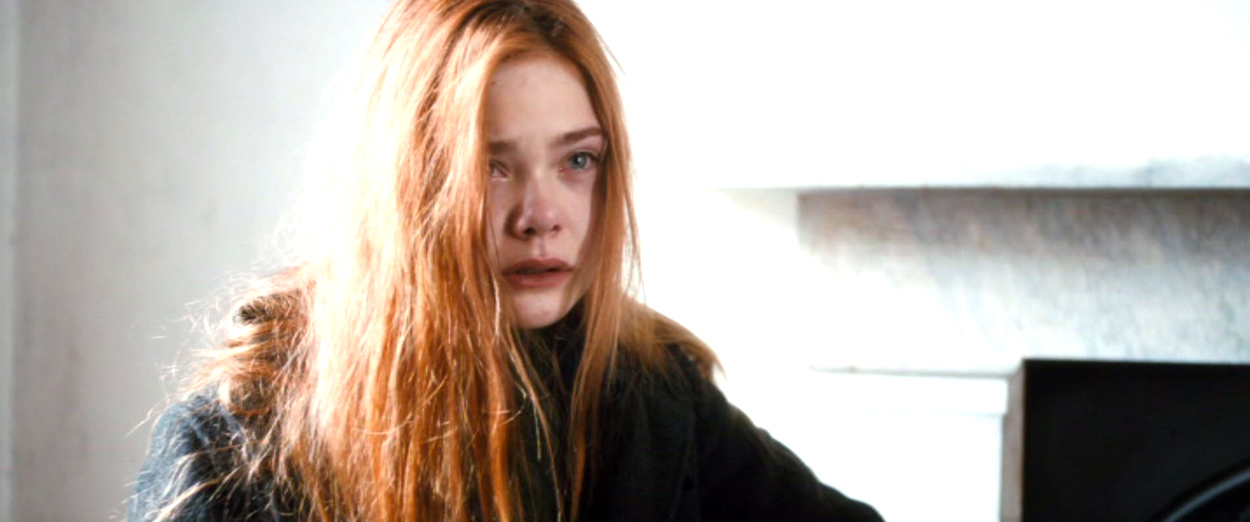 ellefanning_gingerrosa_4830.jpg