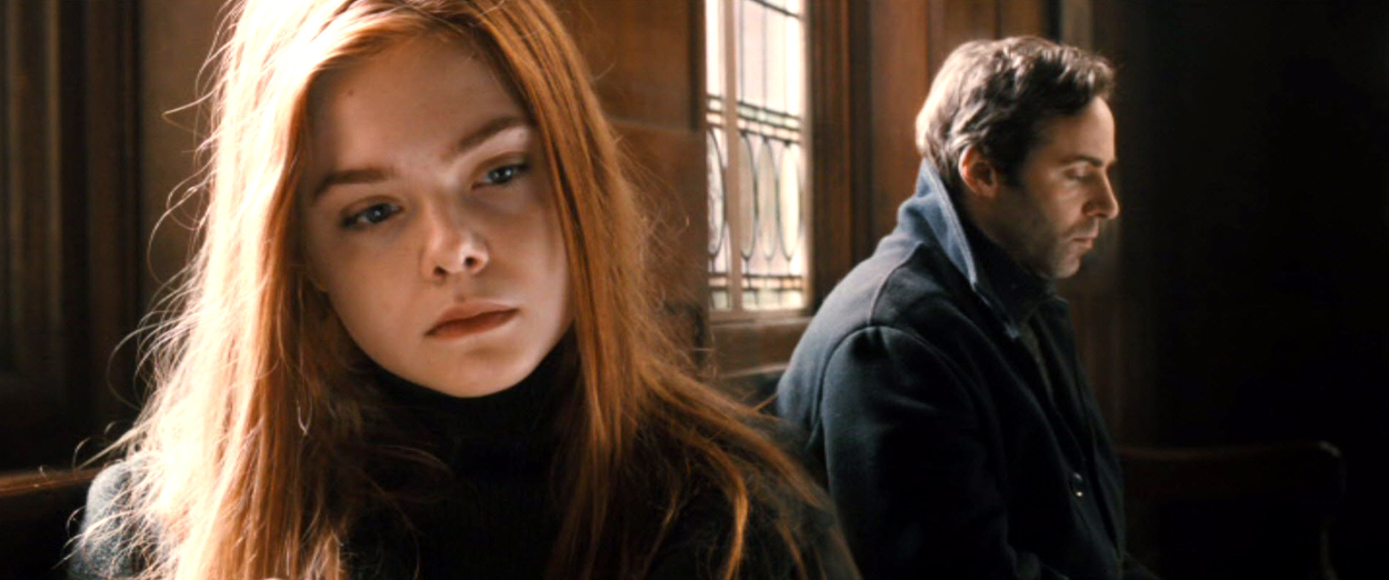 ellefanning_gingerrosa_5084.jpg