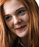 ellefanning_gingerrosa_1514.jpg