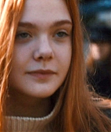 ellefanning_gingerrosa_1711.jpg