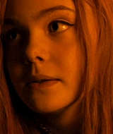 ellefanning_gingerrosa_3552.jpg