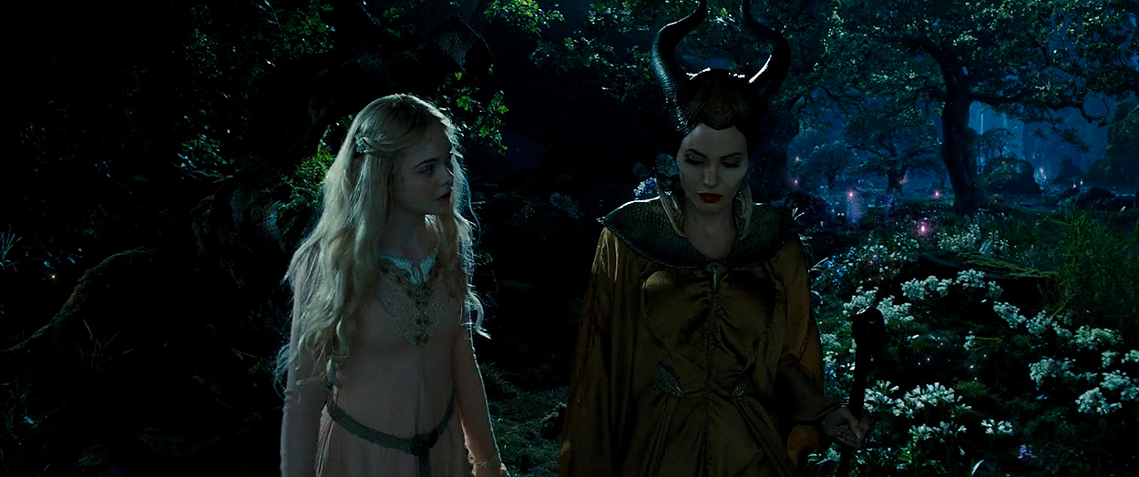 maleficient_ellefanning_01048.jpg