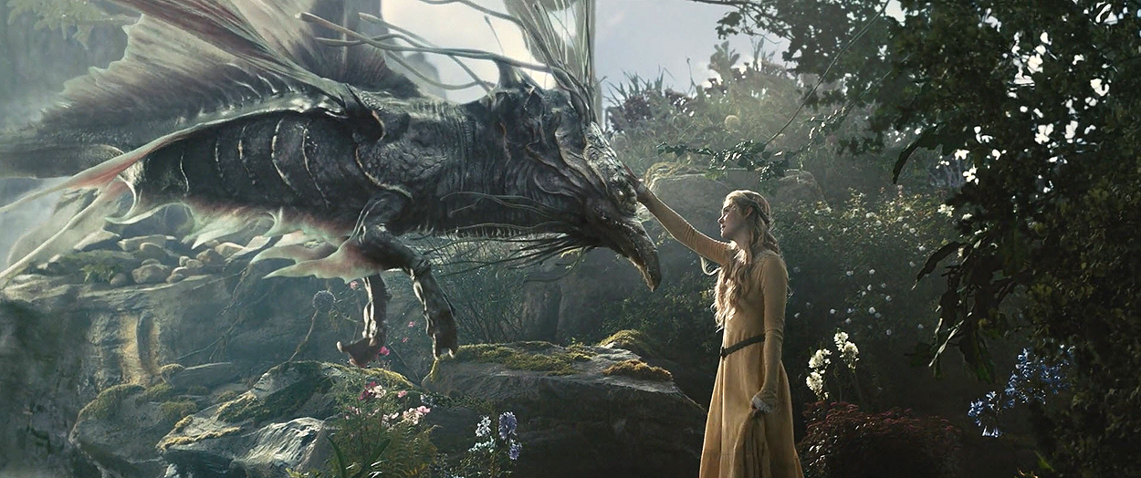 maleficient_ellefanning_01176.jpg