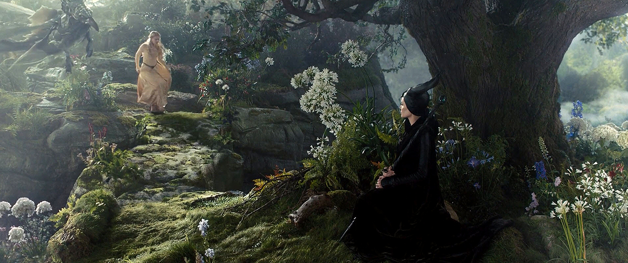maleficient_ellefanning_01197.jpg