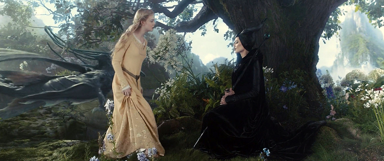 maleficient_ellefanning_01202.jpg