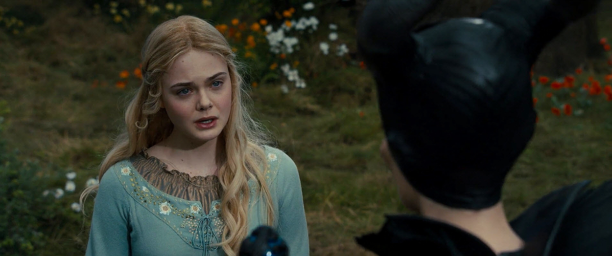 maleficient_ellefanning_01607.jpg
