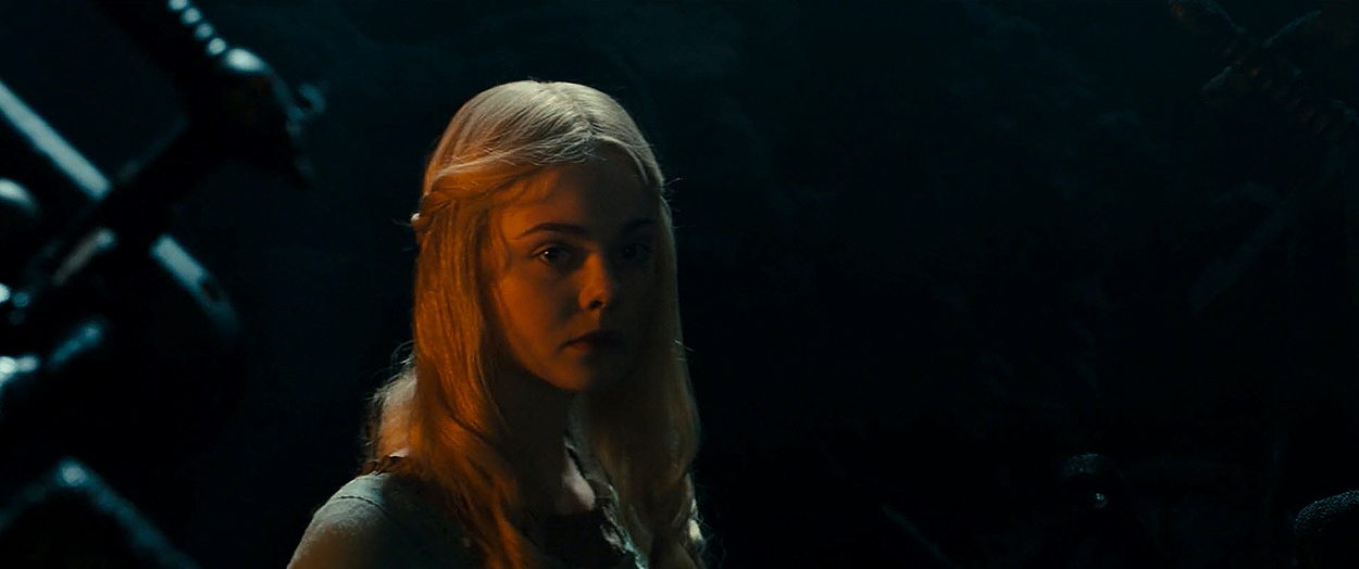 maleficient_ellefanning_01882.jpg