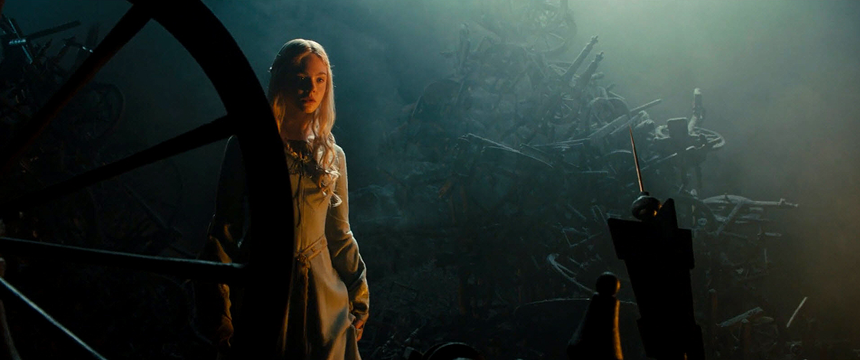 maleficient_ellefanning_01902.jpg