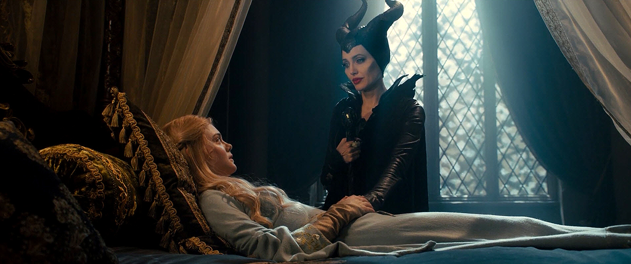 maleficient_ellefanning_02412.jpg