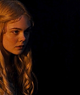 maleficient_ellefanning_01869.jpg