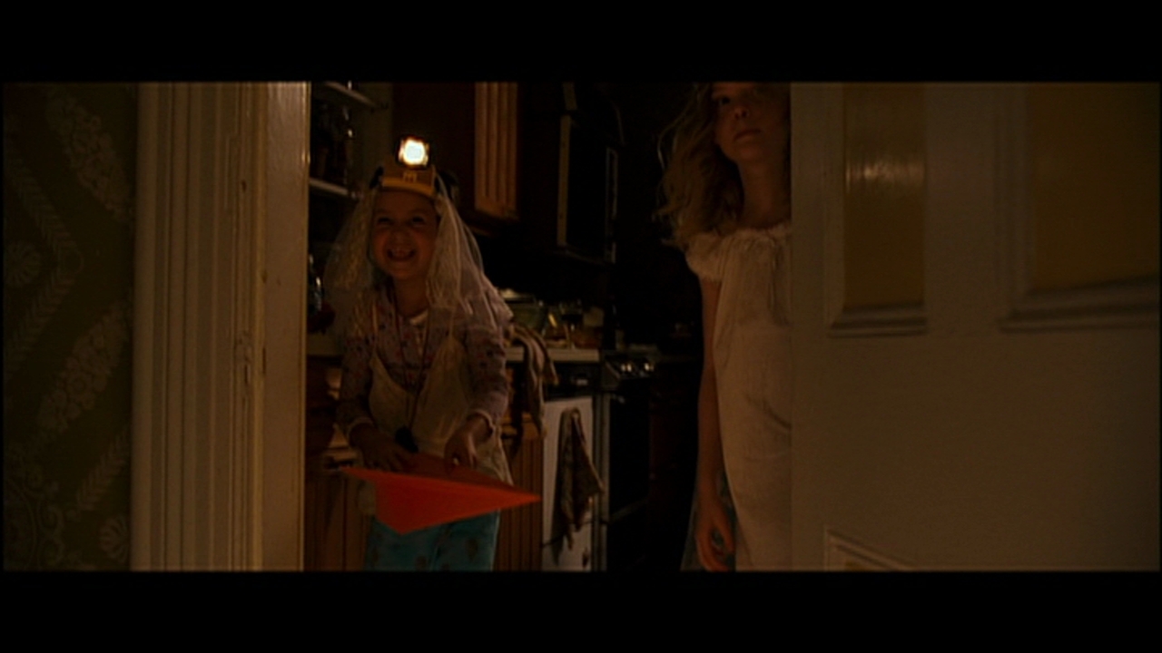 phoebeinwonderland_moviecap0080.jpg