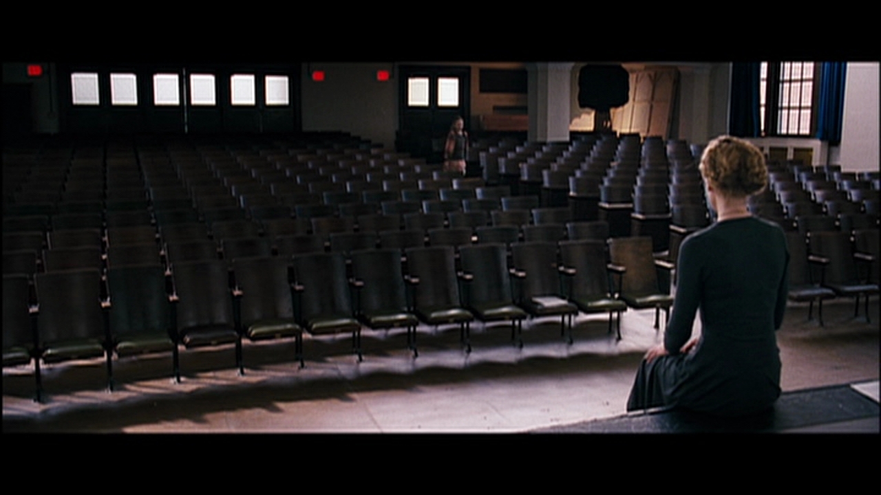 phoebeinwonderland_moviecap0292.jpg