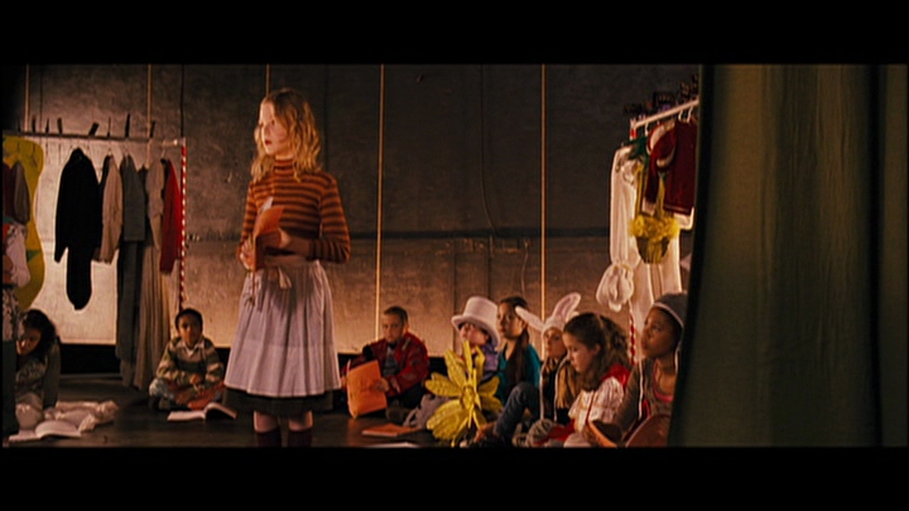 phoebeinwonderland_moviecap0579.jpg