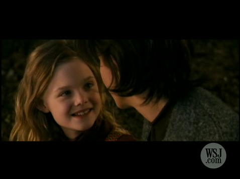 phoebeinwonderland_promoclip036.jpg