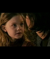 phoebeinwonderland_promoclip024.jpg