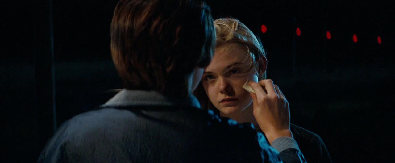 super8_screencaptures0136.jpg